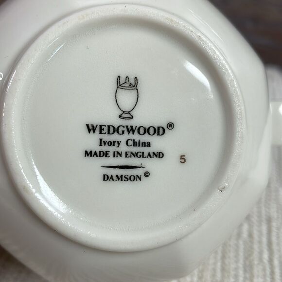 Wedgwood Ivory China Creamer Pitcher - Picture 6 of 6